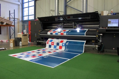 Vutek GS3250R Large Format Printer